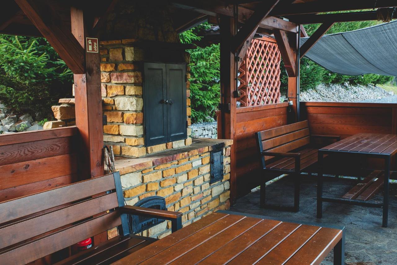 Готель Glamping Pod Gwiazdami Pietrusza Wola Екстер'єр фото