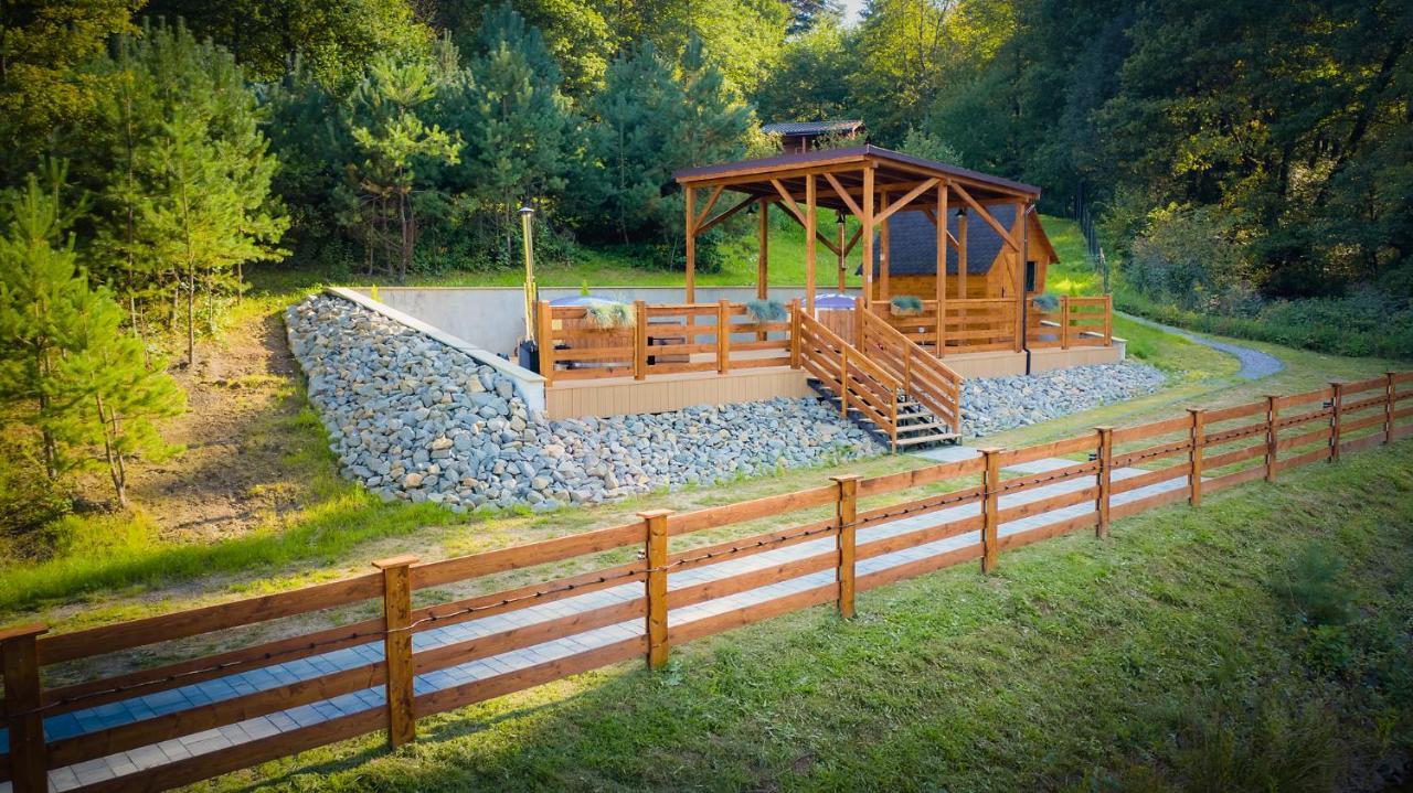 Готель Glamping Pod Gwiazdami Pietrusza Wola Екстер'єр фото